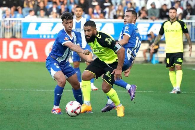 Nabil Fekir, ante el Alavés (Foto: Kiko Hurtado)