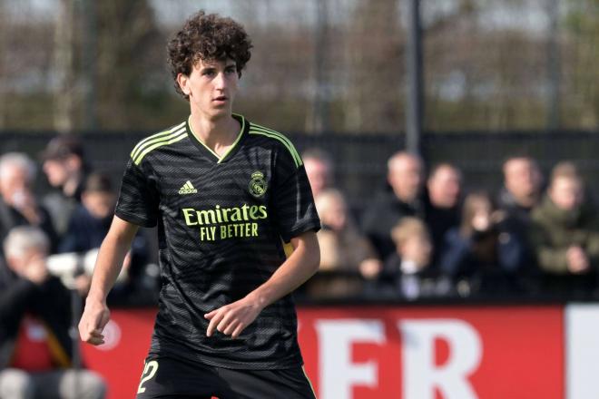 Jacobo Ramón, en un partido con el Real Madrid (Foto: Cordon Press).