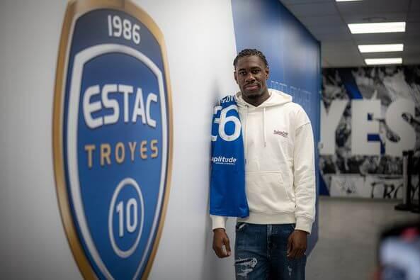 Rudy Kohon, con el Troyes.