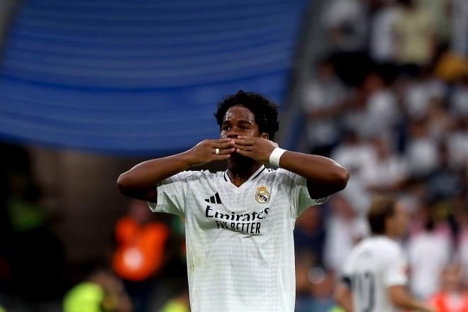 Endrick celebra su gol en el Real Madrid-Valladolid (Foto: Cordon Press).