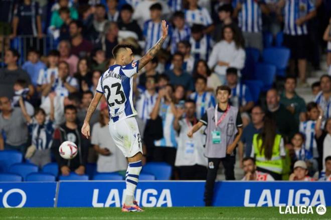 Brais Méndez celebra su gol al Alavés esta temporada (Foto: LaLiga).