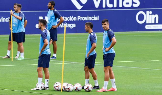 Nelson Monte, Luismi Sánchez y Sergio Castel, en un entreno. (Foto: MCF)