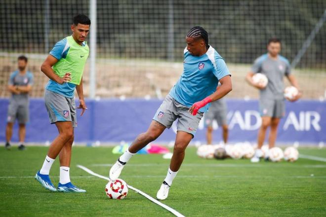 Marcos Paulo, en un entrenamiento con el Atlético (Foto: ATM).