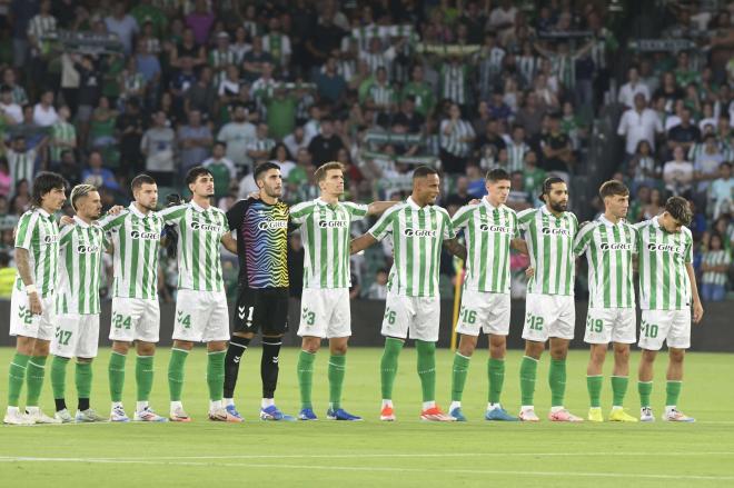 El once del Betis contra el Kryvbas (Foto: Kiko Hurtado)