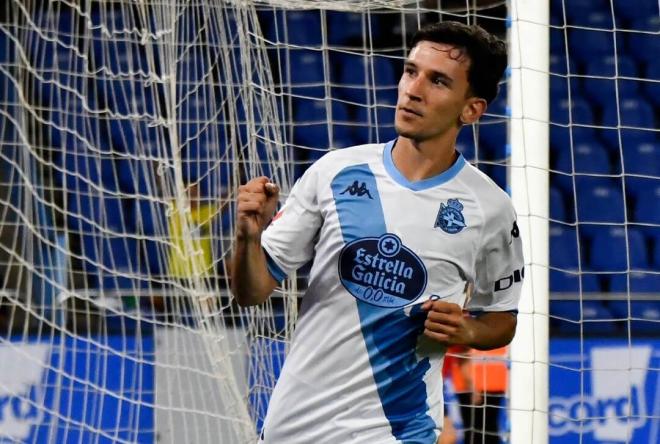 Luis Chacón celebra un gol con el Dépor en pretemporada (Foto: Deportivo).