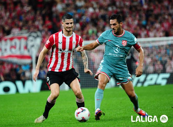 Oihan Sancet la lleva en el Athletic - Atlético (Foto: LALIGA).