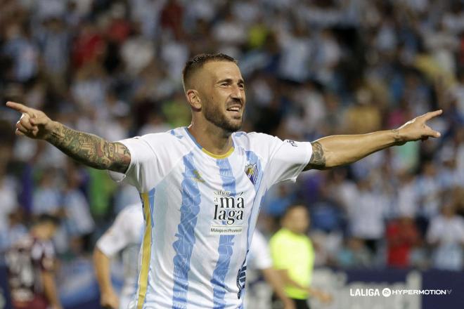 Dioni celebra su gol al Albacete (Foto: LALIGA).