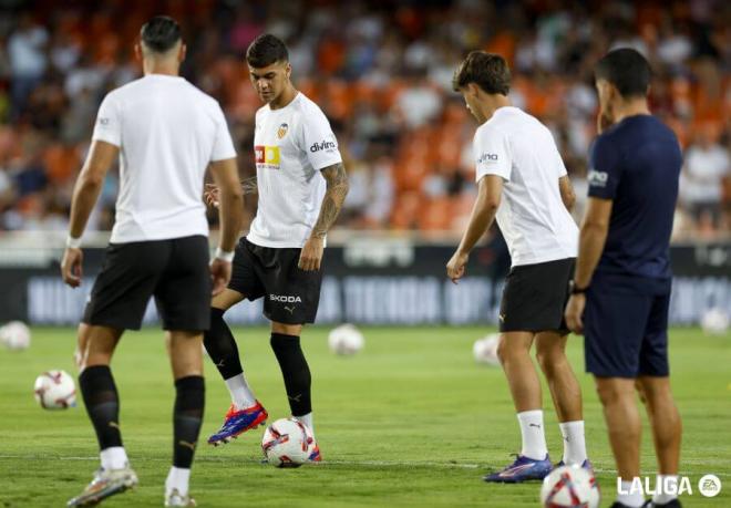 Enzo Barrenechea, en Mestalla (Foto: LALIGA).