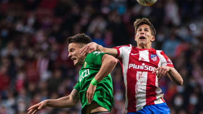 Giuliano Simeone el día que debutó con el Atlético de Madrid frente al Granada formando parte de