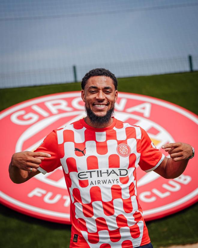 Danjuma, con la camiseta del Girona (Foto: GFC).