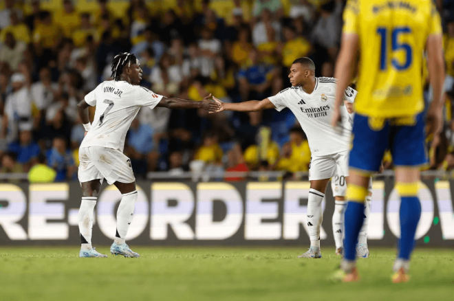 Vinicius celebrando con Mbappé su gol en Las Palmas (Foto: RM).