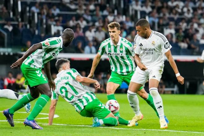 Imagen del Real Madrid-Real Betis (foto: EFE).