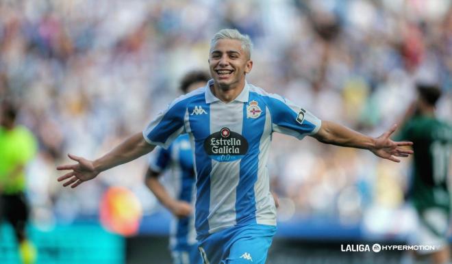 Yeremay celebra su gol al Racing de Ferrol (Foto: LALIGA).