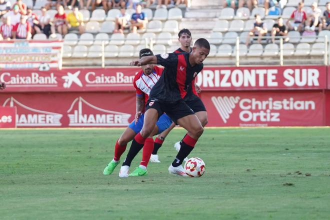 Mateo Mejía, ante el Algeciras (Foto: SFC).