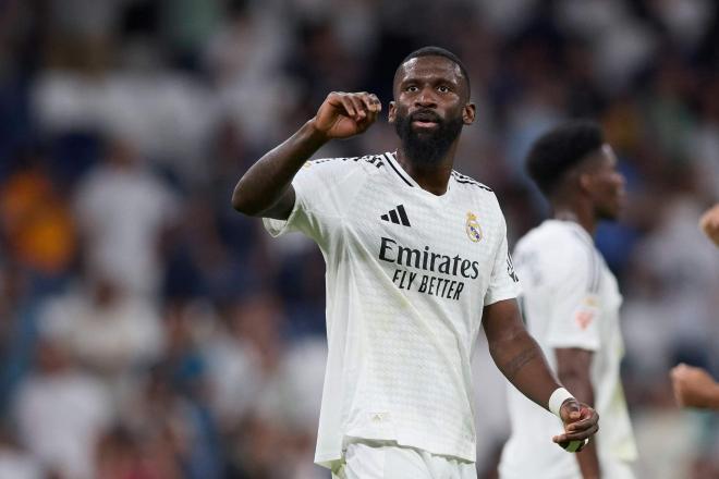 Antonio Rüdiger, en un partido del Real Madrid (Foto: Cordon Press).