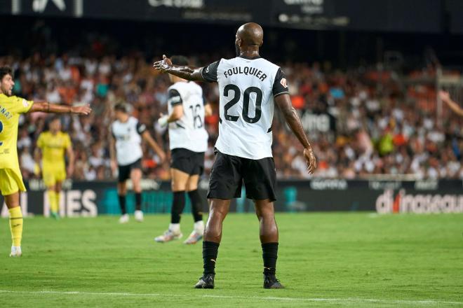 Dimitri Foulquier, en el Valencia CF - Villarreal CF (Foto: Cordon Press).