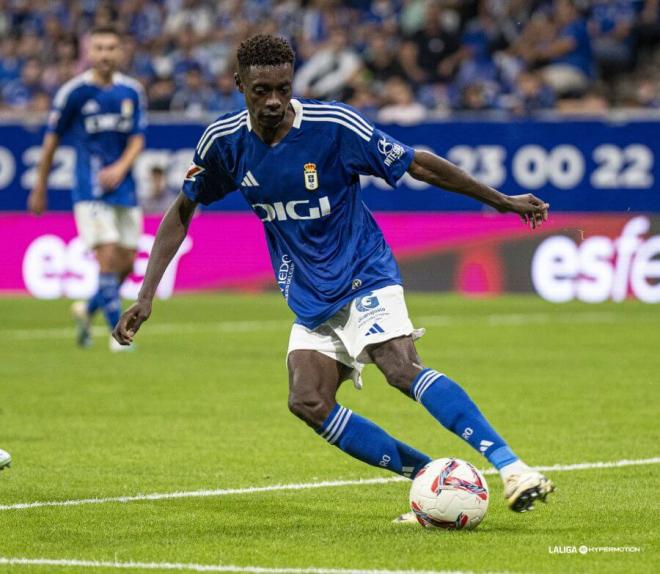 Rahim, en el Oviedo-Racing de Santander (Foto: LaLiga).