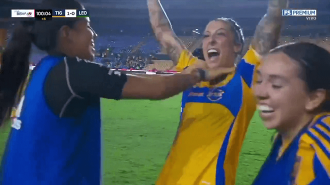 Jenni Hermoso celebrando el último gol con Tigres (Fox Sports MX)