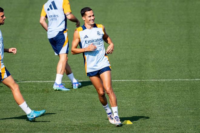 Lucas Vázquez, en un entrenamiento con el Real Madrid (Foto: Cordon Press).