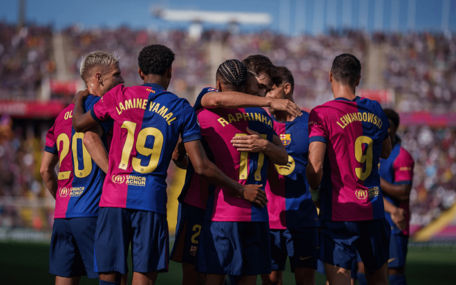 Los jugadores del Barça celebrando uno de los goles al Valladolid (Foto: FCB).