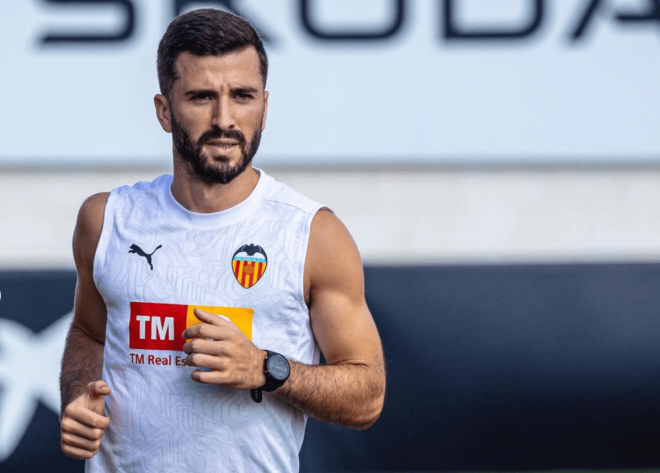 José Gayà, en el entrenamiento de este miércoles (Foto: Valencia CF).