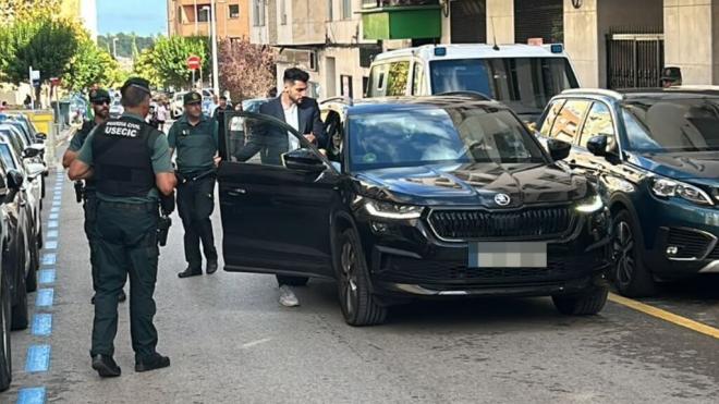 Rafa Mir abandonando los juzgados en coche (Fuente: ElDesmarque)