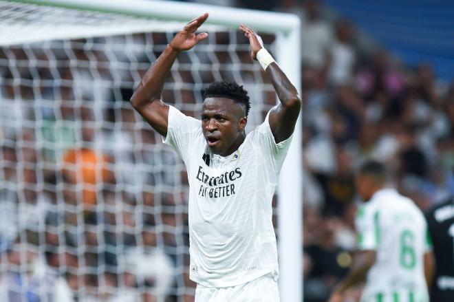 Vinicius, en un partido del Real Madrid (Foto: Cordon Press).