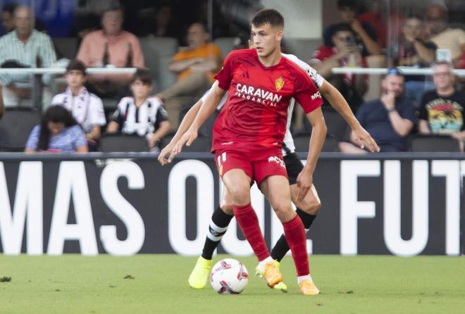 Samed Bazdar, en el Real Zaragoza (Foto: LALIGA).
