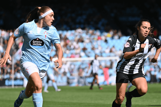 Ana Toubes ante el Vitoria FC en Balaídos (Foto: RC Celta).