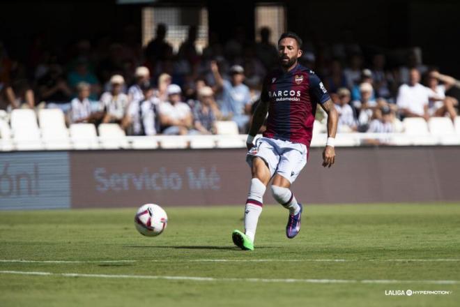 Morales siguió en el once, marcó el gol de la victoria y fue relevado pasada la hora de partido (Foto: LALIGA)