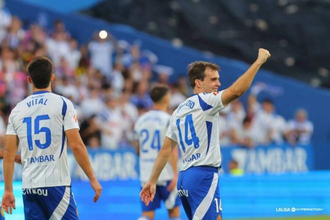 Francho celebra su gol al Elche (Foto: LaLiga).