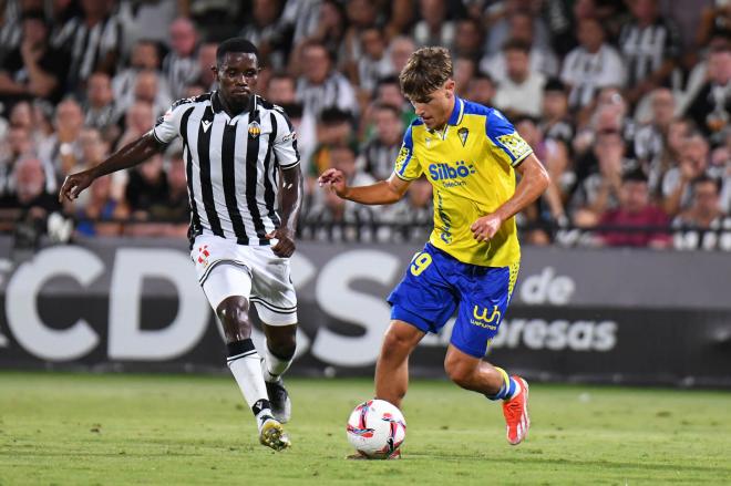 De la Rosa, contra el Castellón (Foto: Cádiz CF).