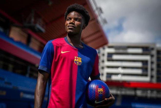 David Oduro, en su presentación con el Barcelona (Foto: FCB).