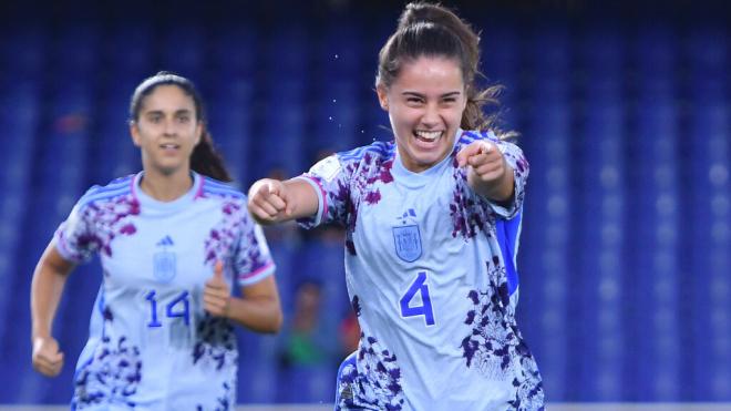 Nahia Aparicio celebra su gol en el España-Marruecos del Mundial sub-20. (foto: SefutbolFem).