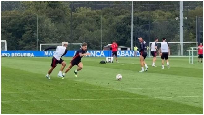 Mario Soriano se lleva a Yeremay (rcdeportivo)