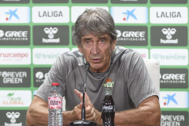 Manuel Pellegrini, en la rueda de prensa (Foto: Kiko Hurtado)