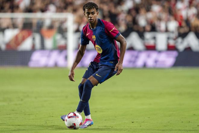 Lamine Yamal, en un partido con el Barça (Foto: Cordon Press).