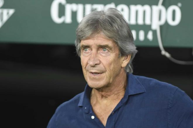 Manuel Pellegrini, entrenador del Real Betis (foto: Kiko Hurtado).