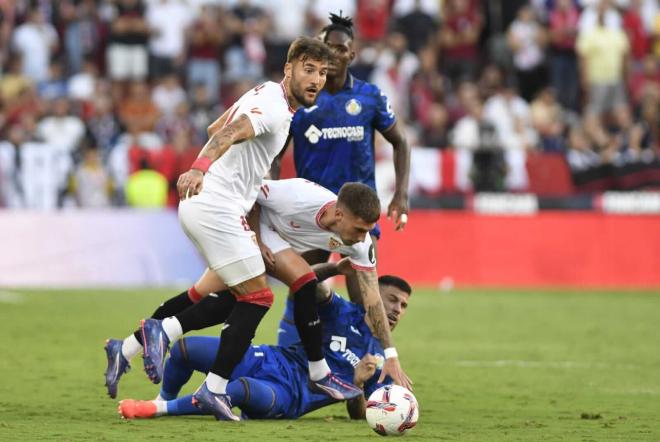 Gudelj, en la cita del Sevilla ante el Getafe (Foto: Kiko Hurtado).