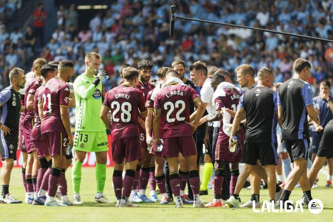 Pausa de hidratación del Real Valladolid ante el Celta.