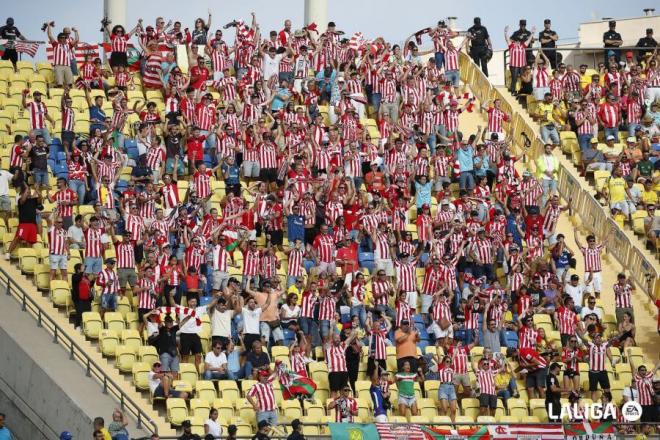 Afición del Athletic Club animando a tope este domingo ante la UD Las Palmas (Foto: LaLiga).