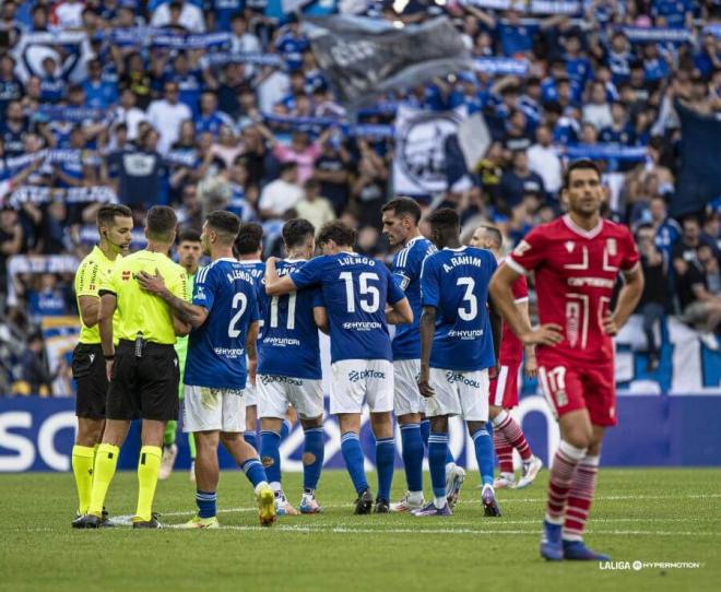 Once titular azul ante el Cartagena en el Tartiere. (Foto: LALIGA)