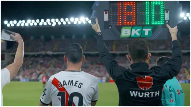 James Rodríguez antes de debutar con el Rayo (Captura retransmisión 'Movistar')