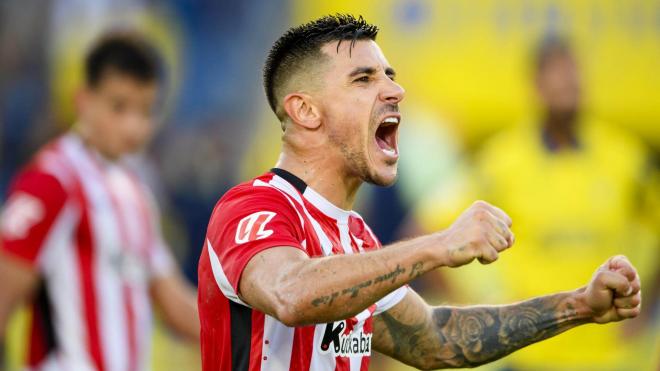 La garra de Yuri Berchiche ante la UD Las Palmas (Foto: Athletic Club).