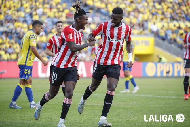 Los hermanos Nico e Iñaki Williams hablan en secreto (Foto: Athletic Club).