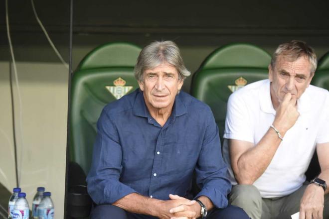 Manuel Pellegrini, entrenador del Real Betis (foto: Kiko Hurtado).