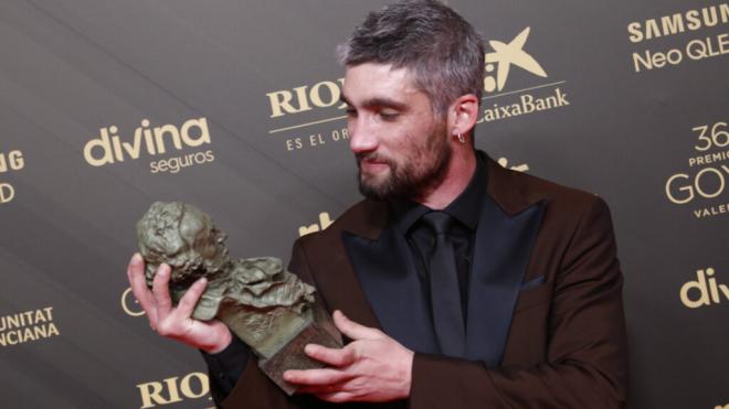 Chechu Salgado después de ganar el Goya a actor revelación (Europa Press)