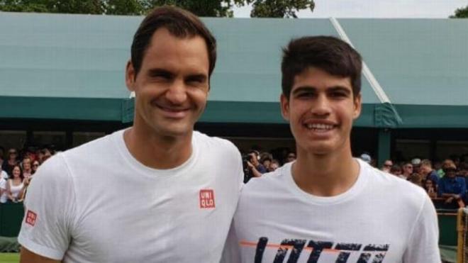 Carlos Alcaraz el día que entrenó con Roger Federer (@carlitosalcaraz)