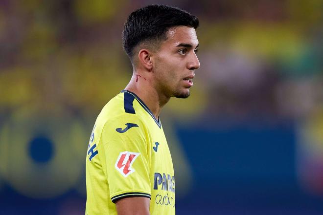 Ilias Akhomach, durante un partido con el Villarreal (Foto: Cordon Press).