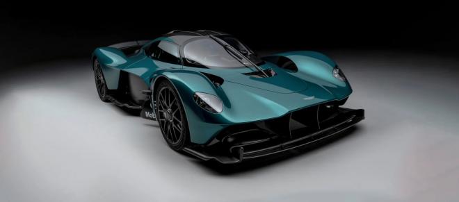 Representación a escala del Aston Martin Valkyrie (Amalgam)